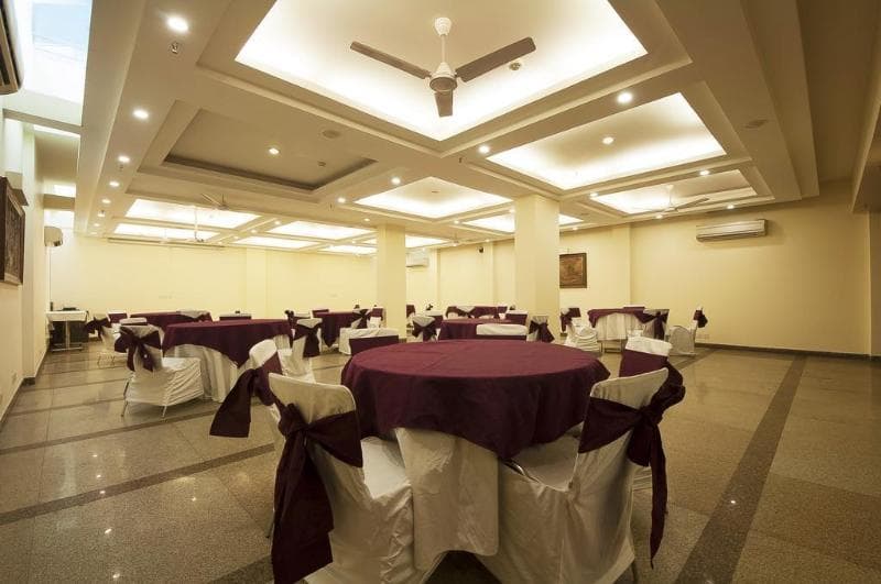 Alpina Hotels & Suites 4