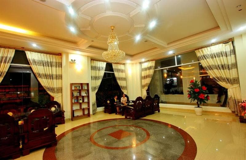 Chau Loan Hotel 5
