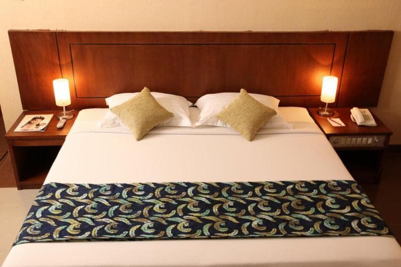 Hotel Oval Surabaya 2