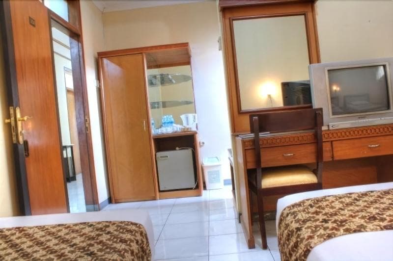 Hotel Cihampelas 1 photo 1
