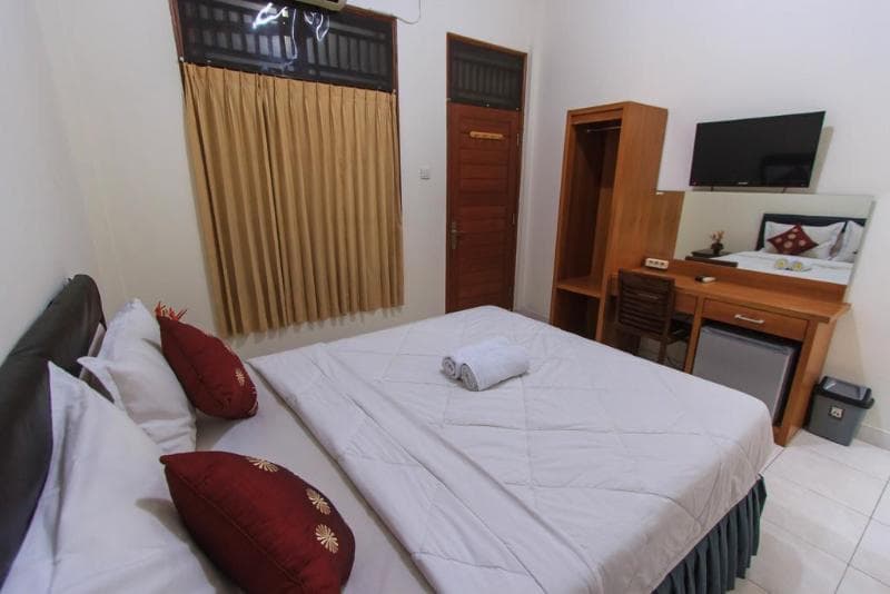 Pondok Anyar Hotel By Reddoorz photo 1