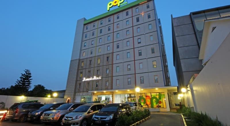 Pop! Hotel Tebet Jakarta photo 1