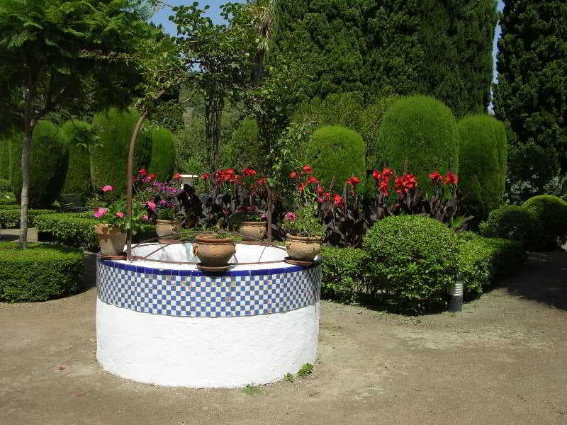 Casa De Los Bates 2