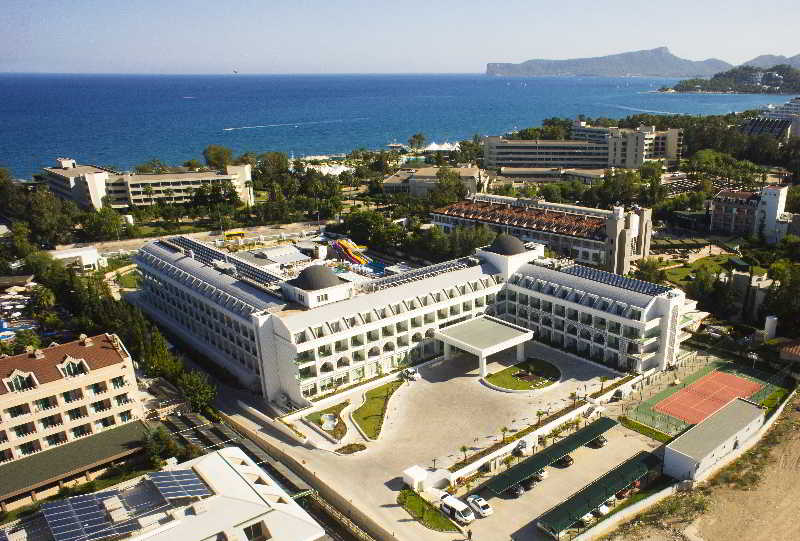 Karmir Resort & Spa 4