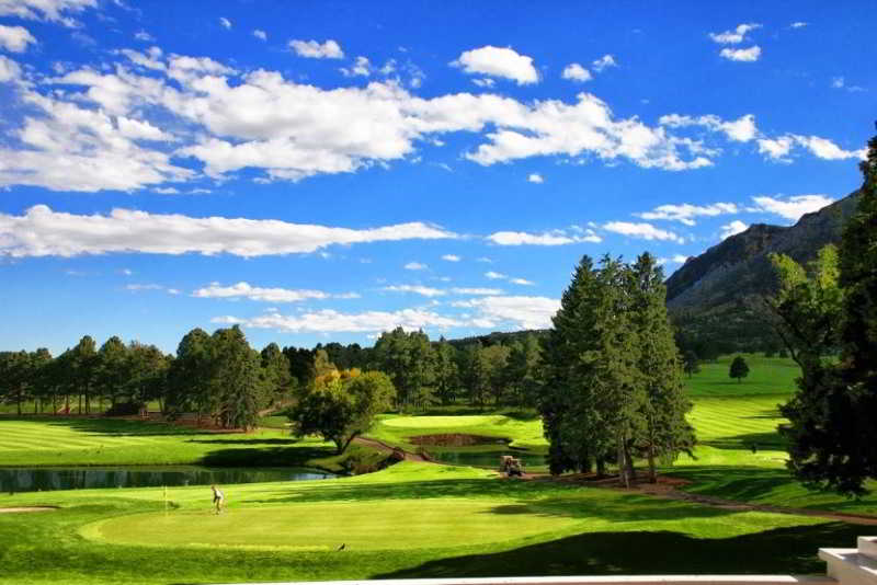 The Broadmoor Hotel 3