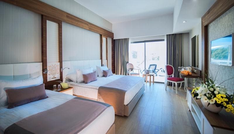 Port Nature Luxury Resort Hotel & Spa photo 1