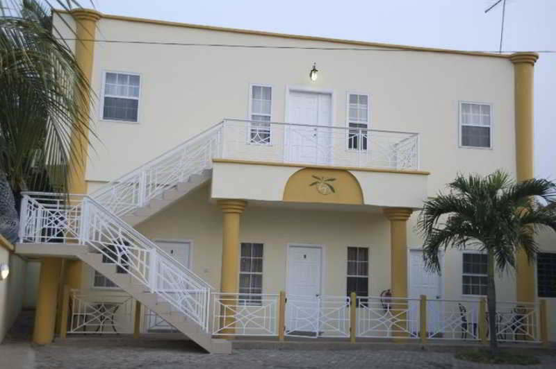 Tropical Enclave Hotel 2