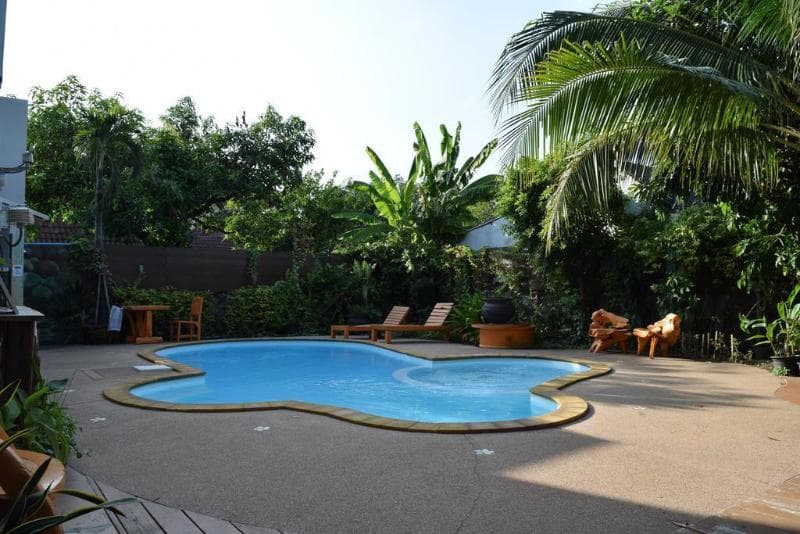 Chiangmai Bupatara Hotel main