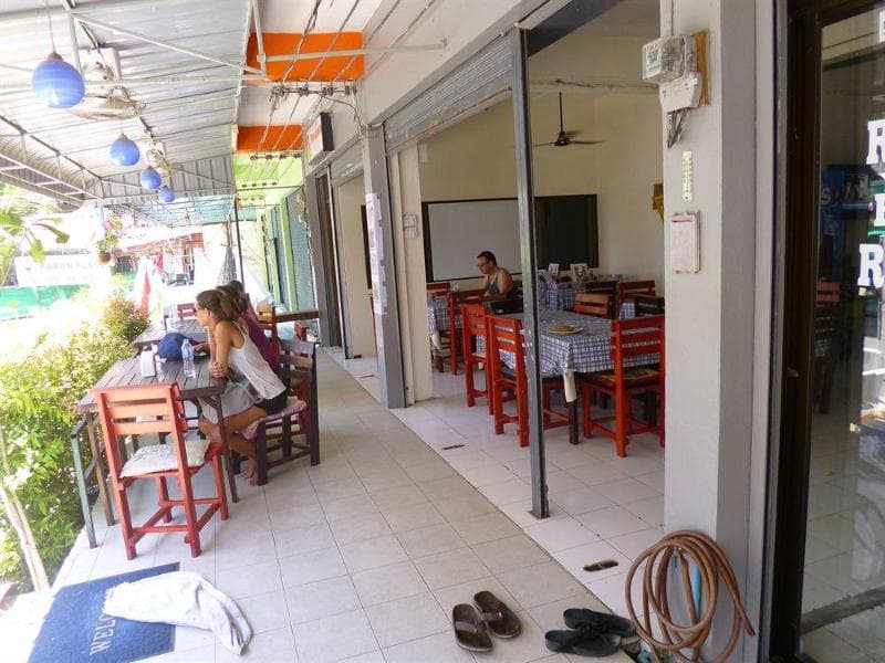 Pineapple Guesthouse 5