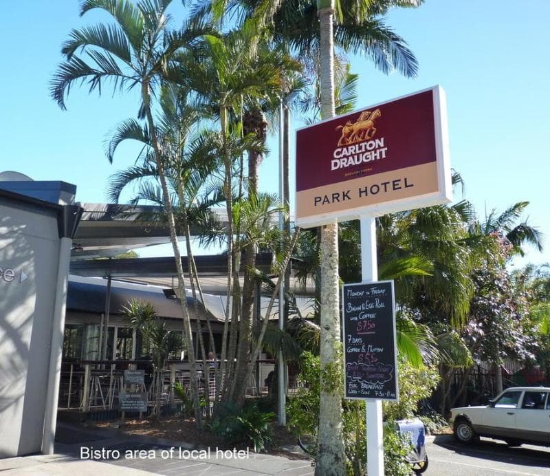 Tallow Beach Motel 3
