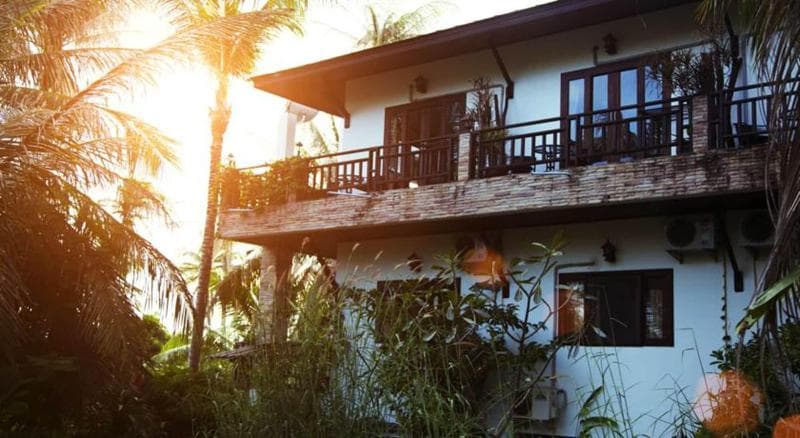Shanti Hotel 4