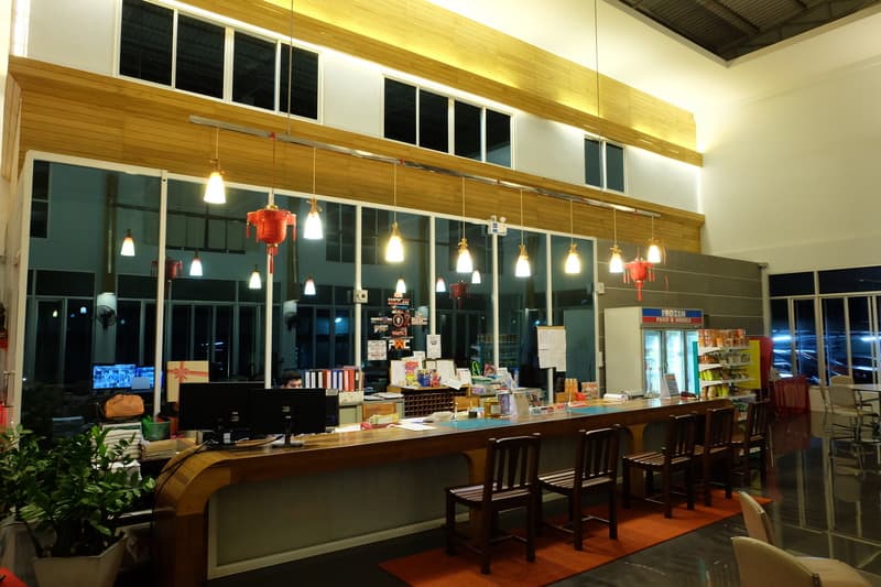 Riverside Hotel 5