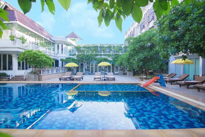 Paradise Hotel Udonthani 4