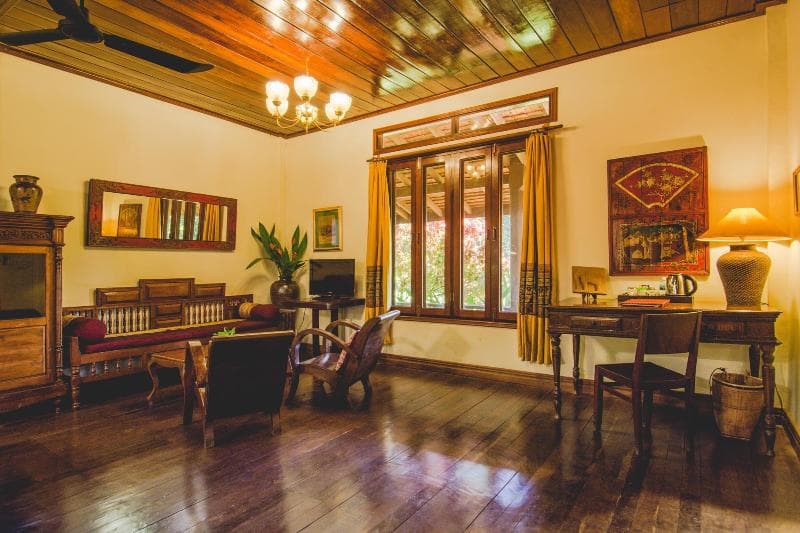 Terres Rouges Lodge main