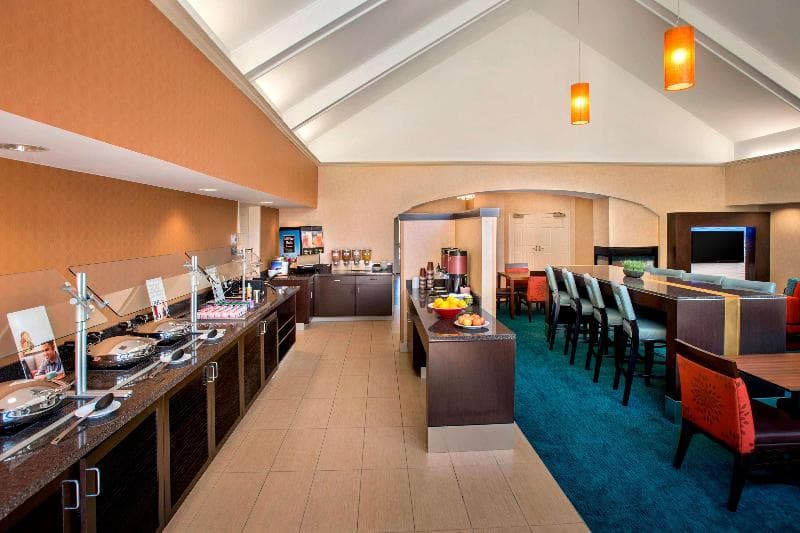 Sonesta Es Suites Allentown Bethlehem Airport photo 1