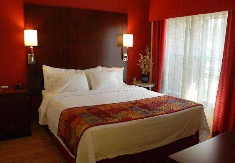 Residence Inn Albuquerque Airport 5