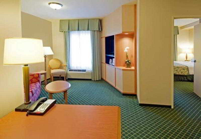 Fairfield Inn & Suites Cordele 2