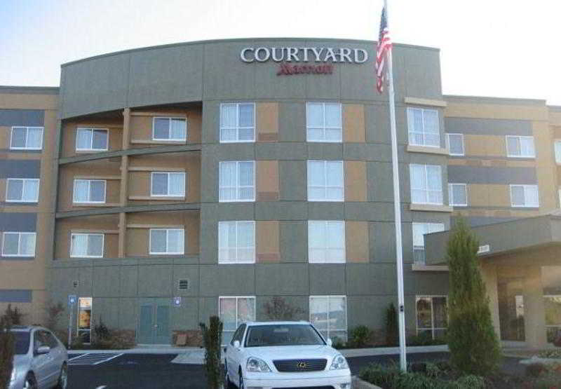 Courtyard Atlanta Mcdonough 5