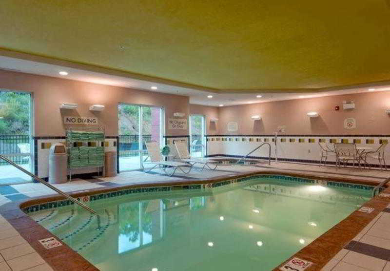Fairfield Inn & Suites Cartersville 4