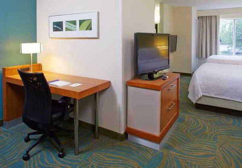 Springhill Suites Atlanta Six Flags 2