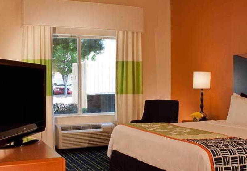 Fairfield Inn & Suites By Marriott Atlanta Kennesaw 5