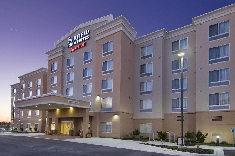 Fairfield Inn & Suites Austin North/Parmer Lane photo 1