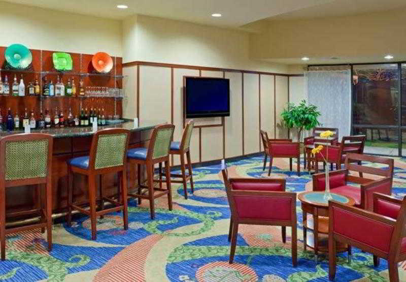 Courtyard Hartford Farmington 5