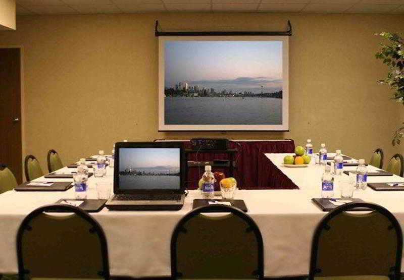 Fairfield Inn And Suites Seattle Bellevue/Redmond main