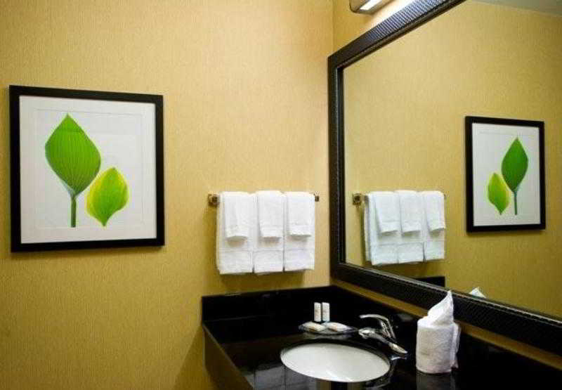 Fairfield Inn & Suites Chattanooga I-24/Lookout Mountain 5