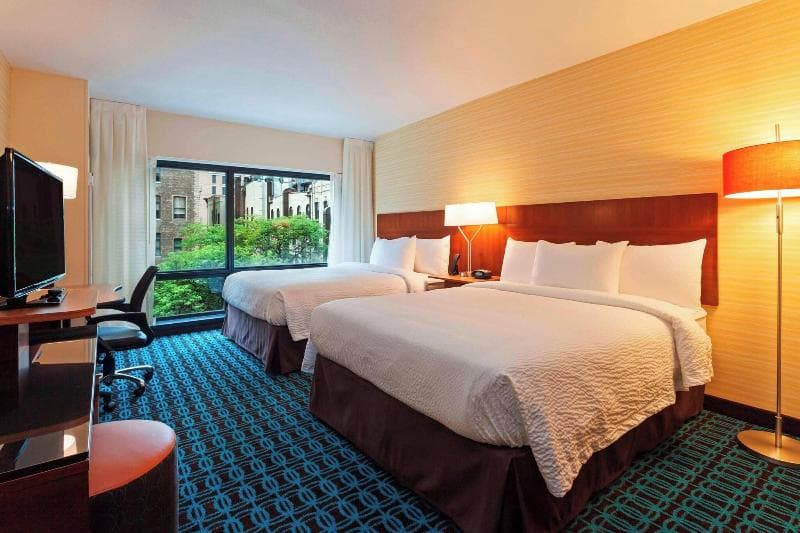 Fairfield Inn Suites Chicago Downtown River North photo 1