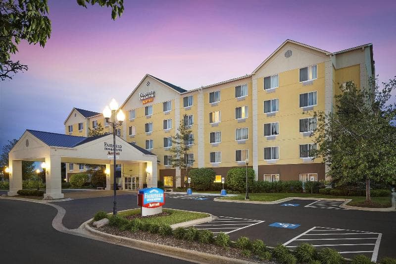 Fairfield Inn & Suites Chicago Midway Airport photo 1