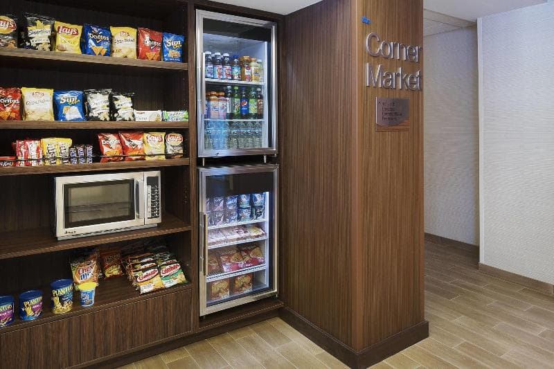 Fairfield Inn & Suites Chicago Midway Airport 2