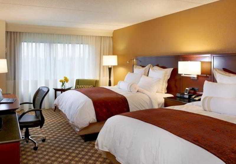 Chicago Marriott Naperville 5