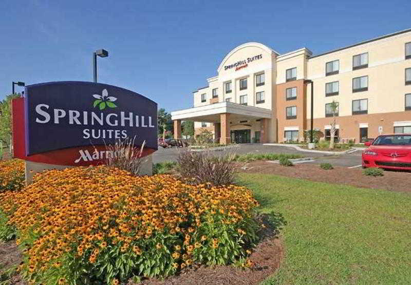 Springhill Suites Charleston North 5