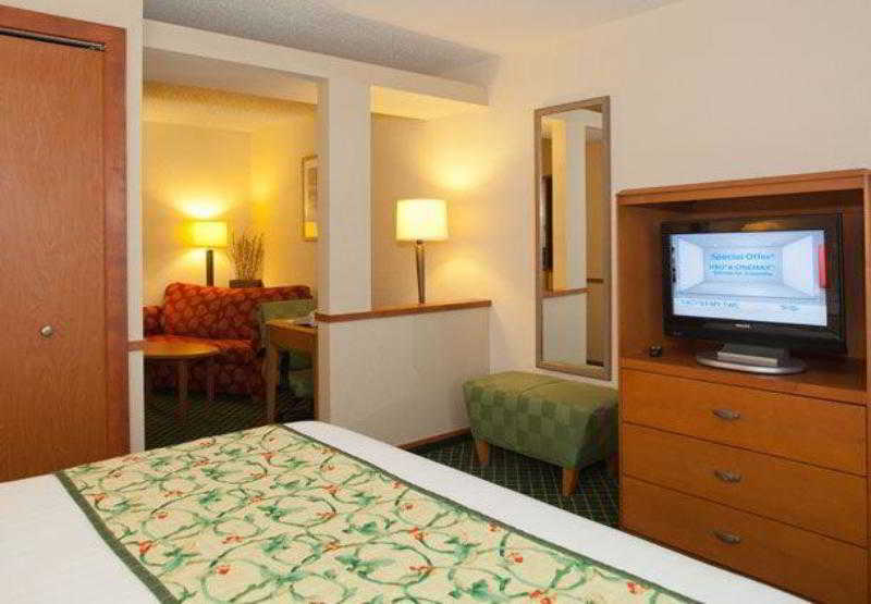 Fairfield Inn & Suites Cleveland Streetsboro 3