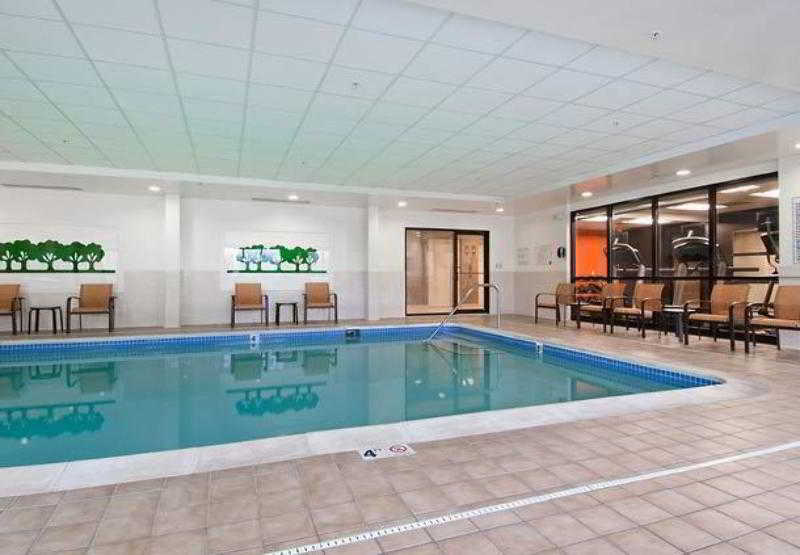 Courtyard Charlotte Ballantyne 3