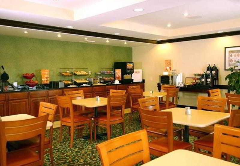 Fairfield Inn Charlotte Gastonia 4