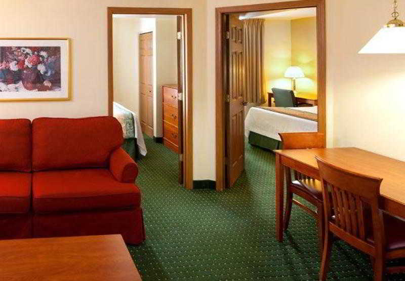 Mainstay Suites Columbus Worthington 2