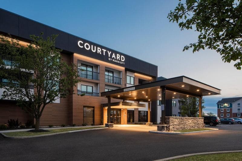 Courtyard Cincinnati Airport South/Florence photo 1