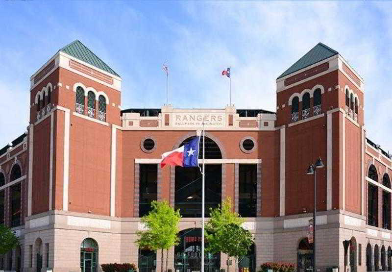 Springhill Suites Dallas Addison/Quorum Drive 3