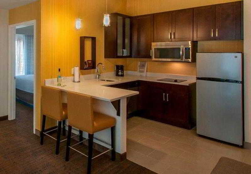 Residence Inn Denver Cherry Creek 2