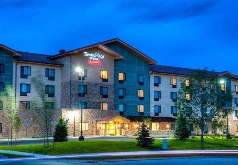 TownePlace Suites Denver Airport at Gateway Park 5