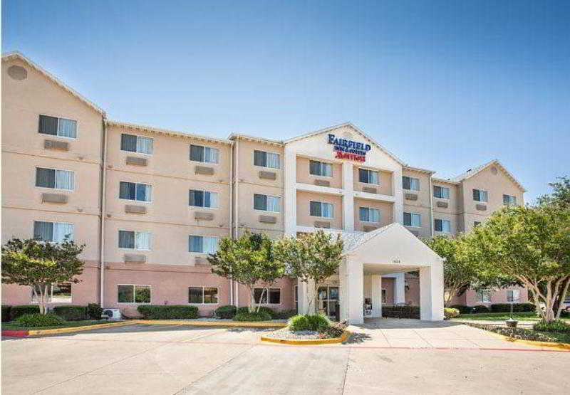 Fairfield Inn & Suites Fort Worth University Drive 2