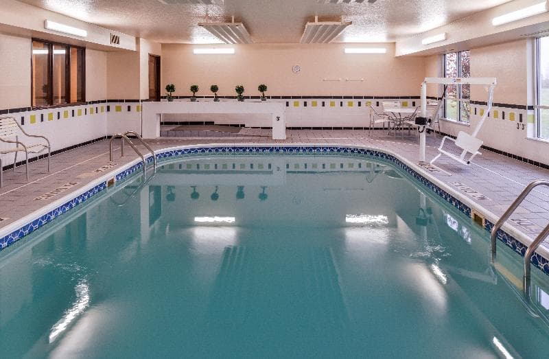 Red Roof Inn & Suites Danville 4