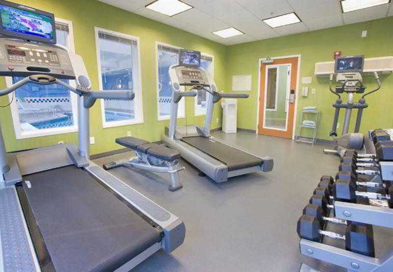 Fairfield Inn & Suites Dover 3