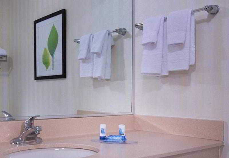 Fairfield Inn & Suites Dover photo 1