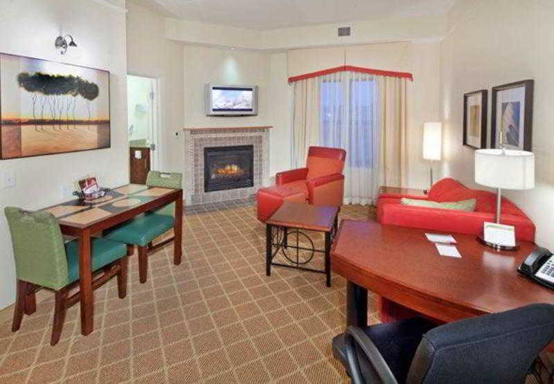 Residence Inn Dover 5