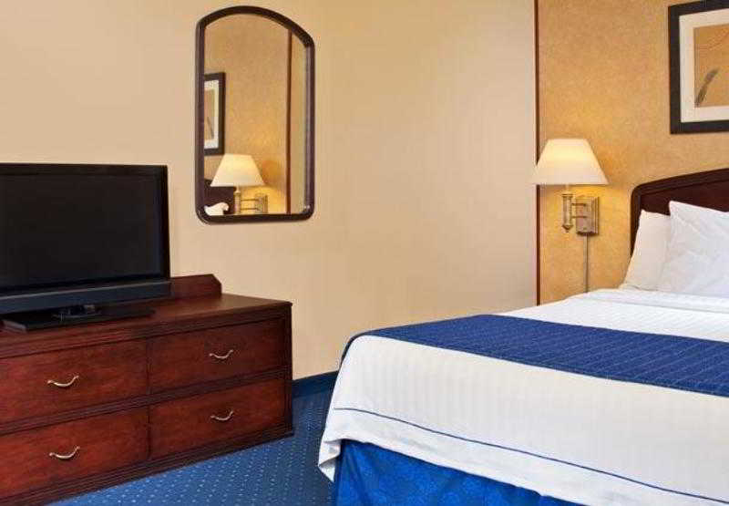 Sonesta Select Detroit Novi 4