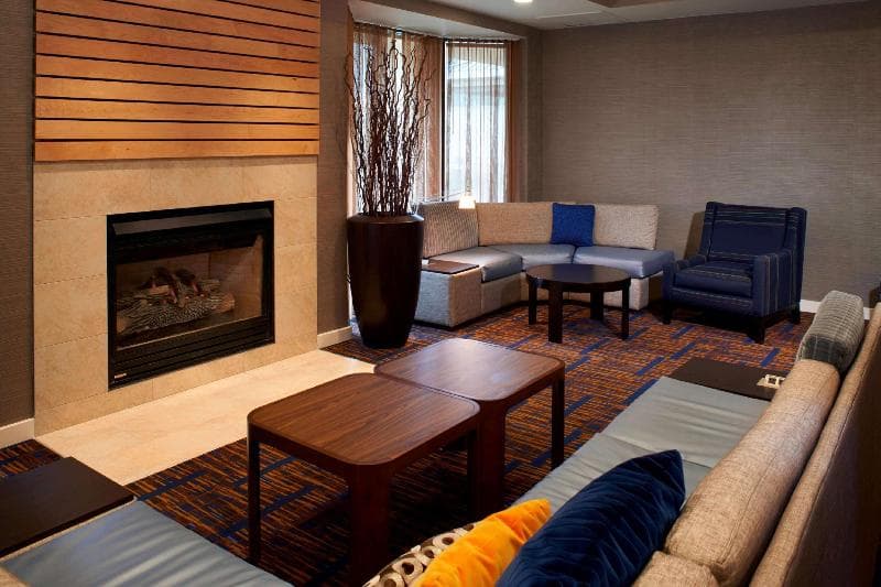 Sonesta Select Detroit Novi main