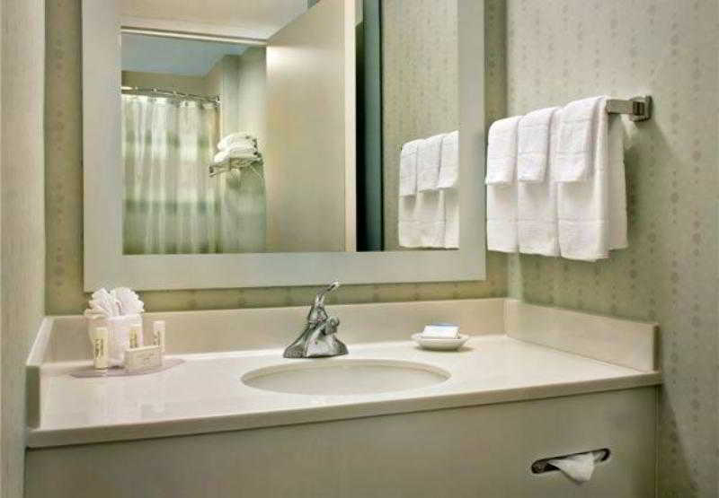 Springhill Suites Danbury 4